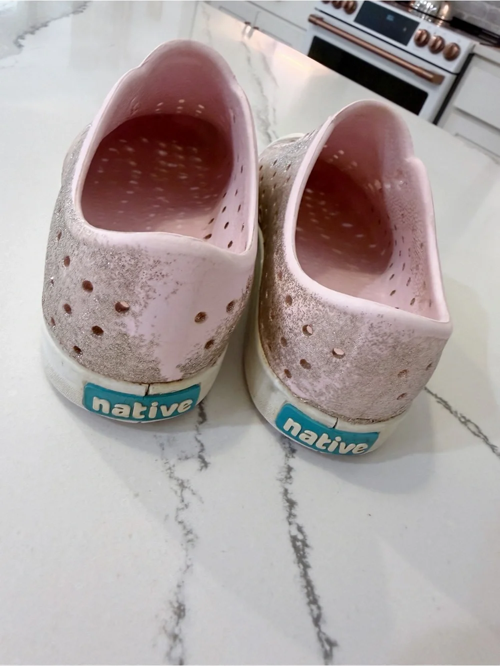 Native Glitter Pink Kids Water Shoes